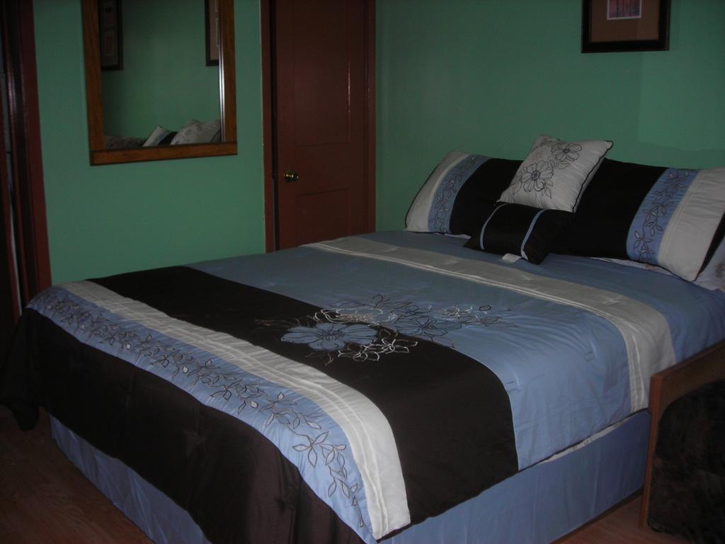 Deer Trail Motel วิสคอนซินเดลส์ ห้อง รูปภาพ